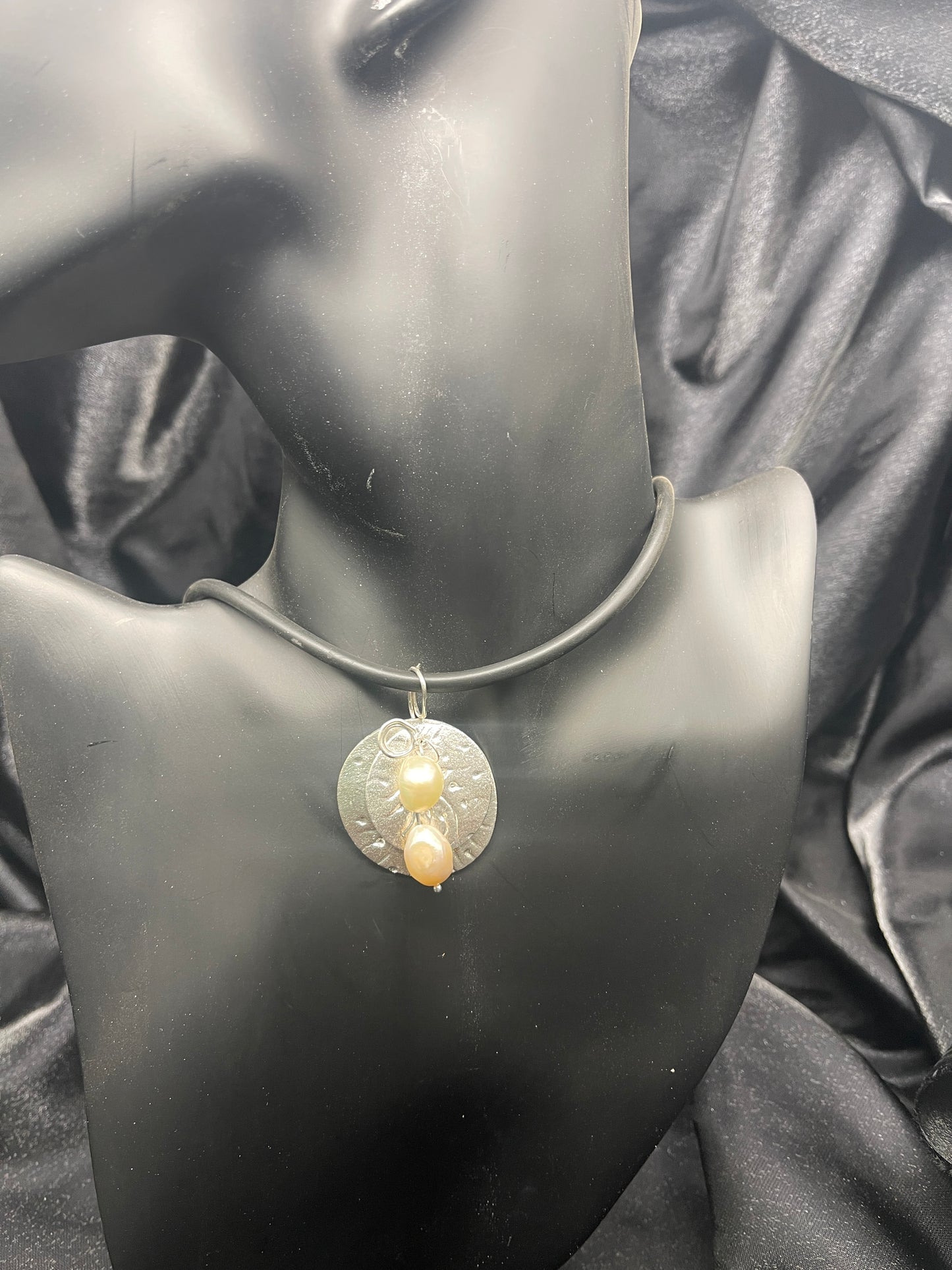 Silver & Pearl Pendant