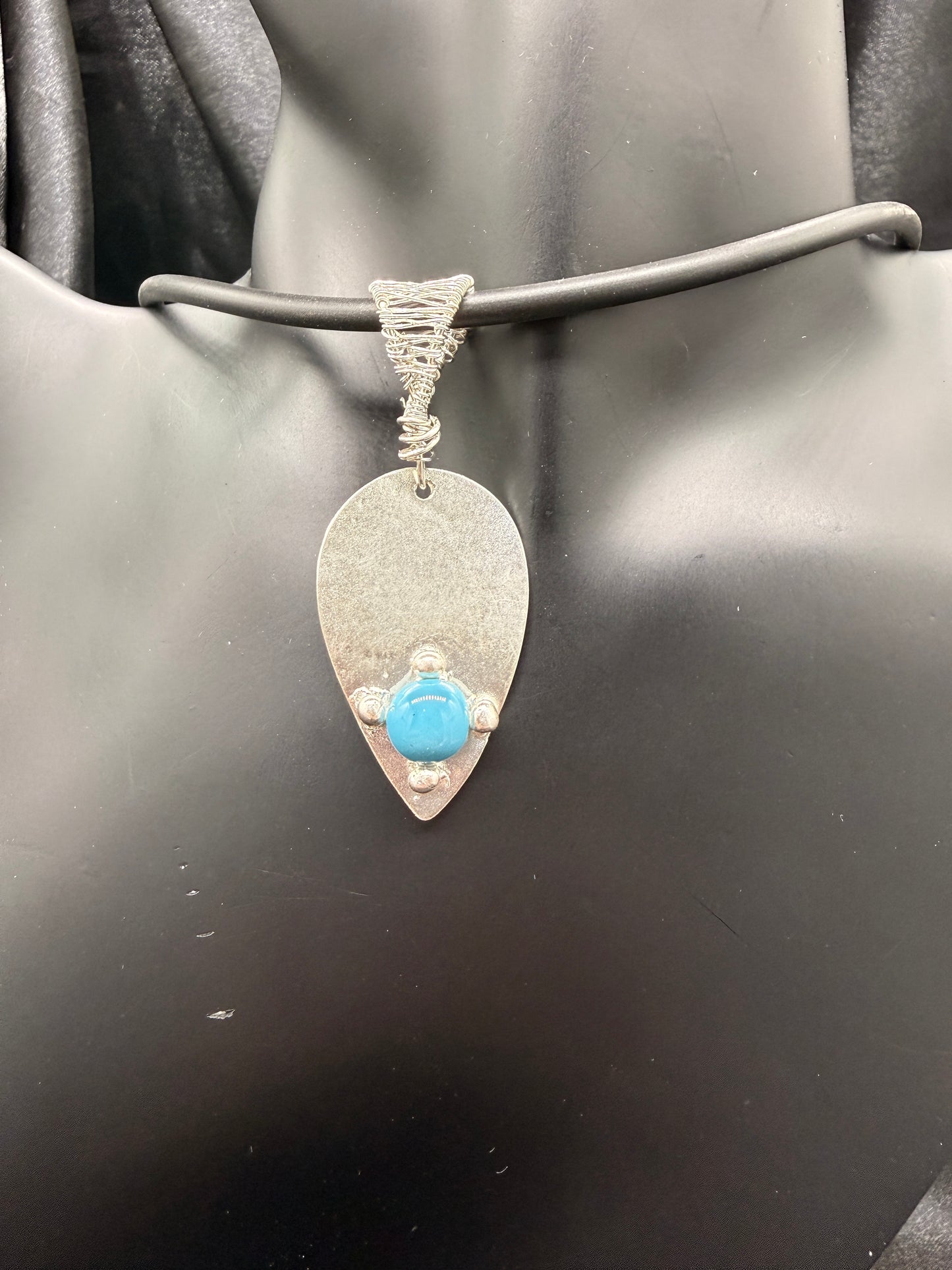 Silver Tear Drop Pendant