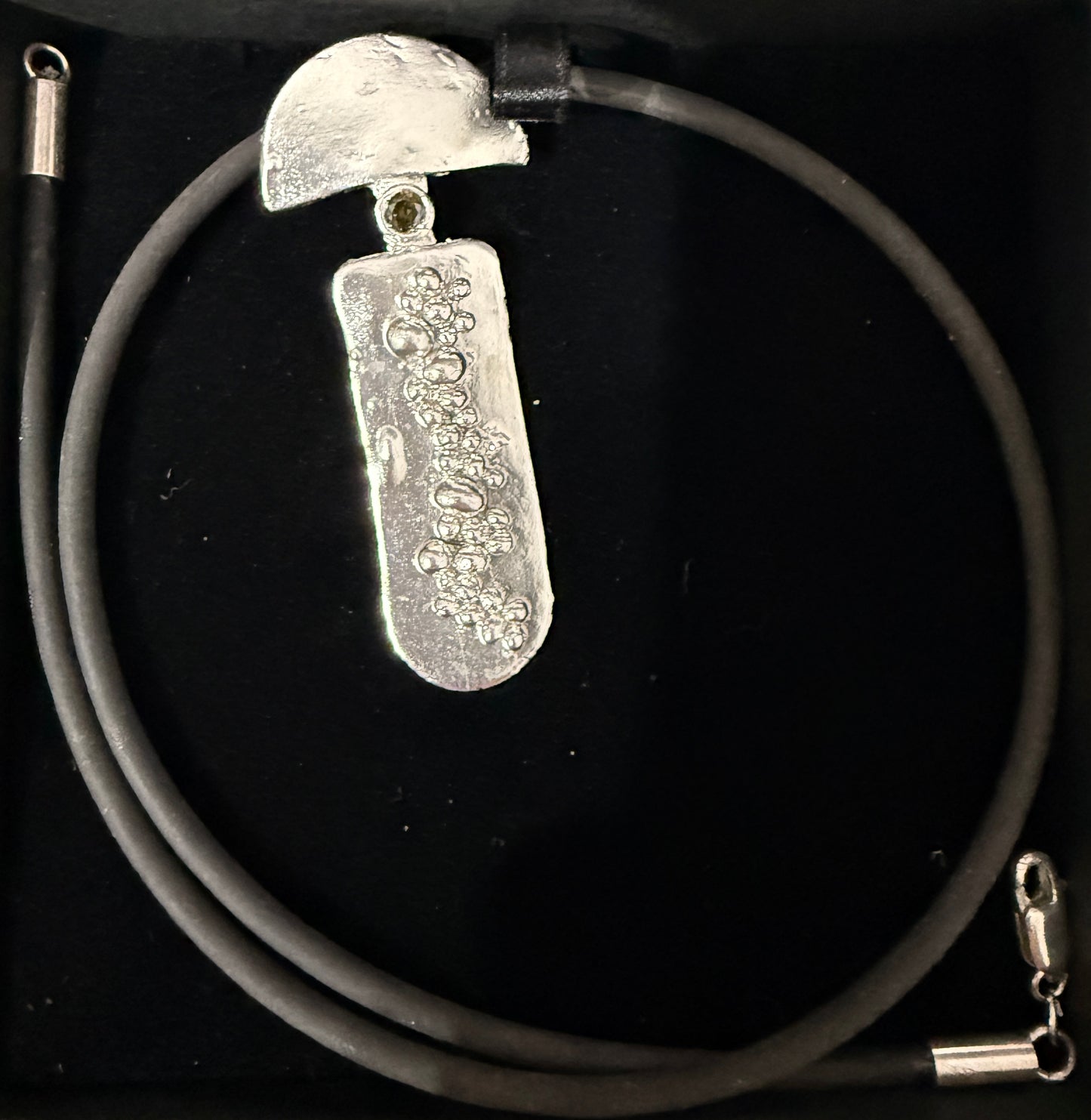 Granulated Pendant