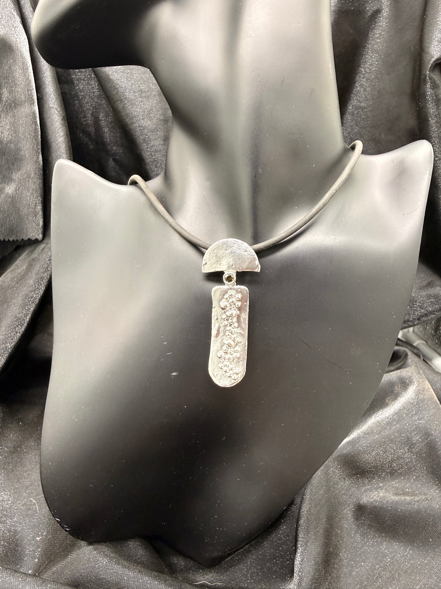 Granulated Pendant