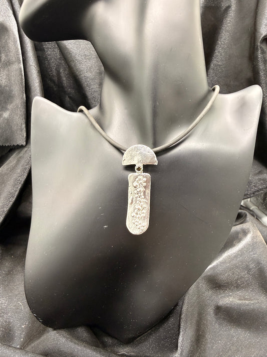 Granulated Pendant